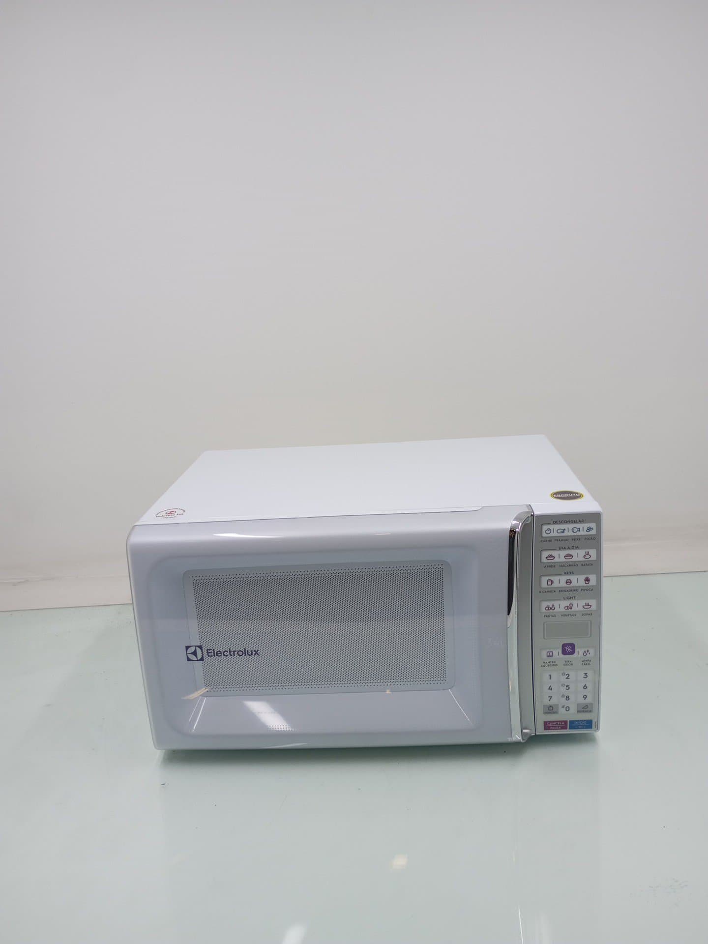 Miniatura 1 de Micro-ondas Electrolux Meo44 34l - Branco