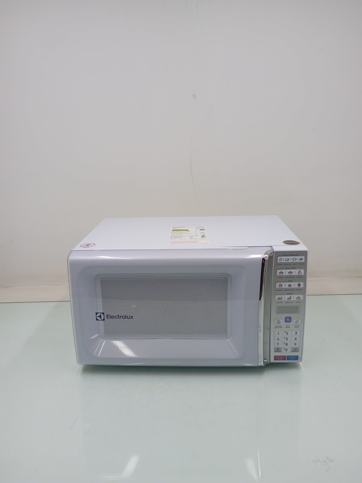 Miniatura 1 de Micro-ondas Electrolux Meo44 34l - Branco