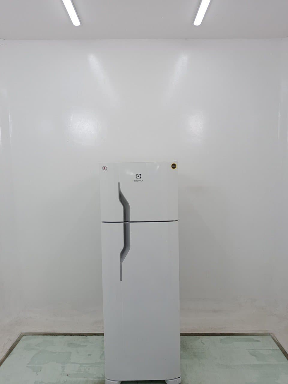 Miniatura 1 de Geladeira Electrolux Dc35a Cycle Defrost 260l Duplex - Branco