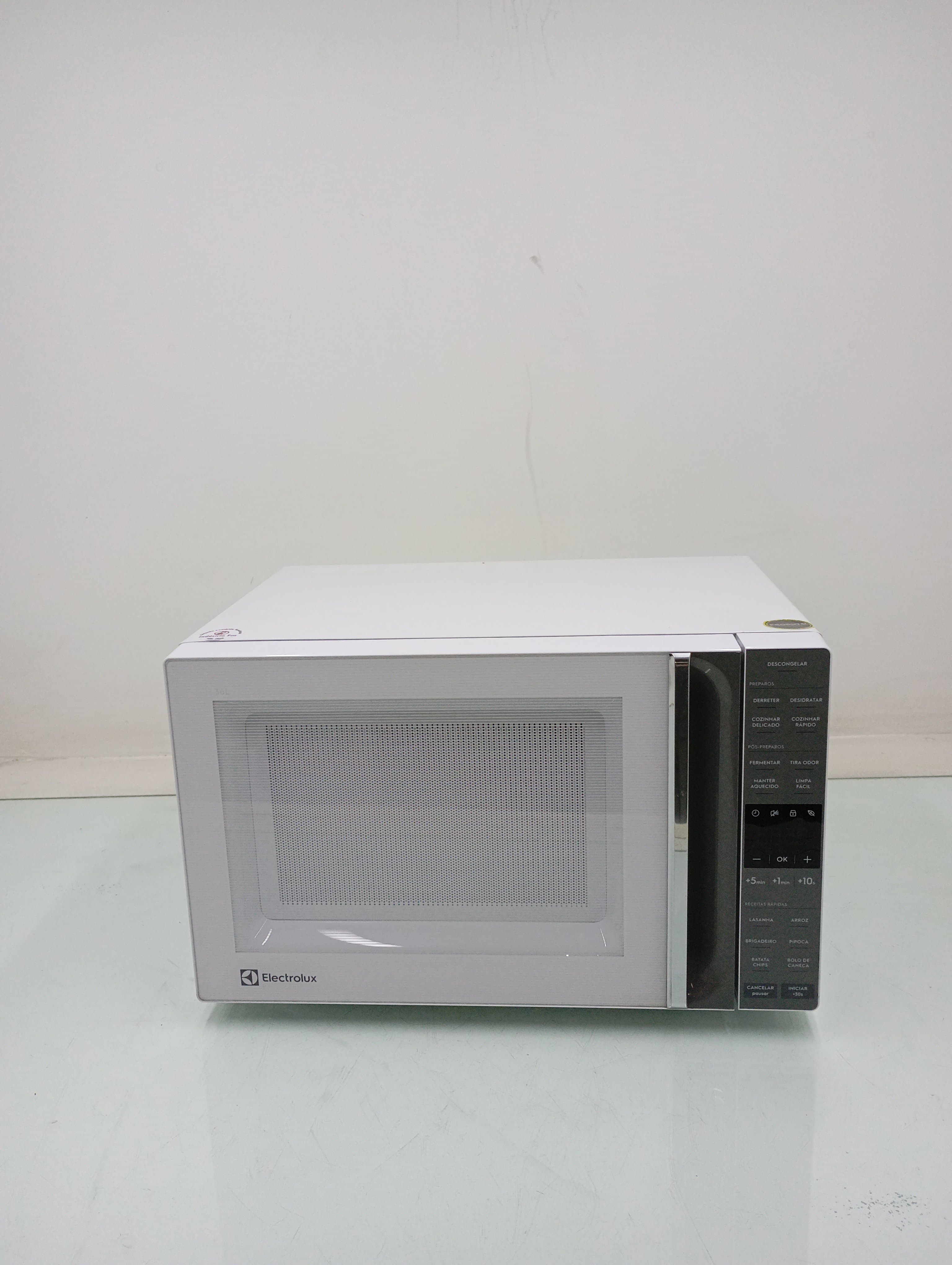 Miniatura 1 de Micro-ondas Electrolux Me36b 36l - Branco