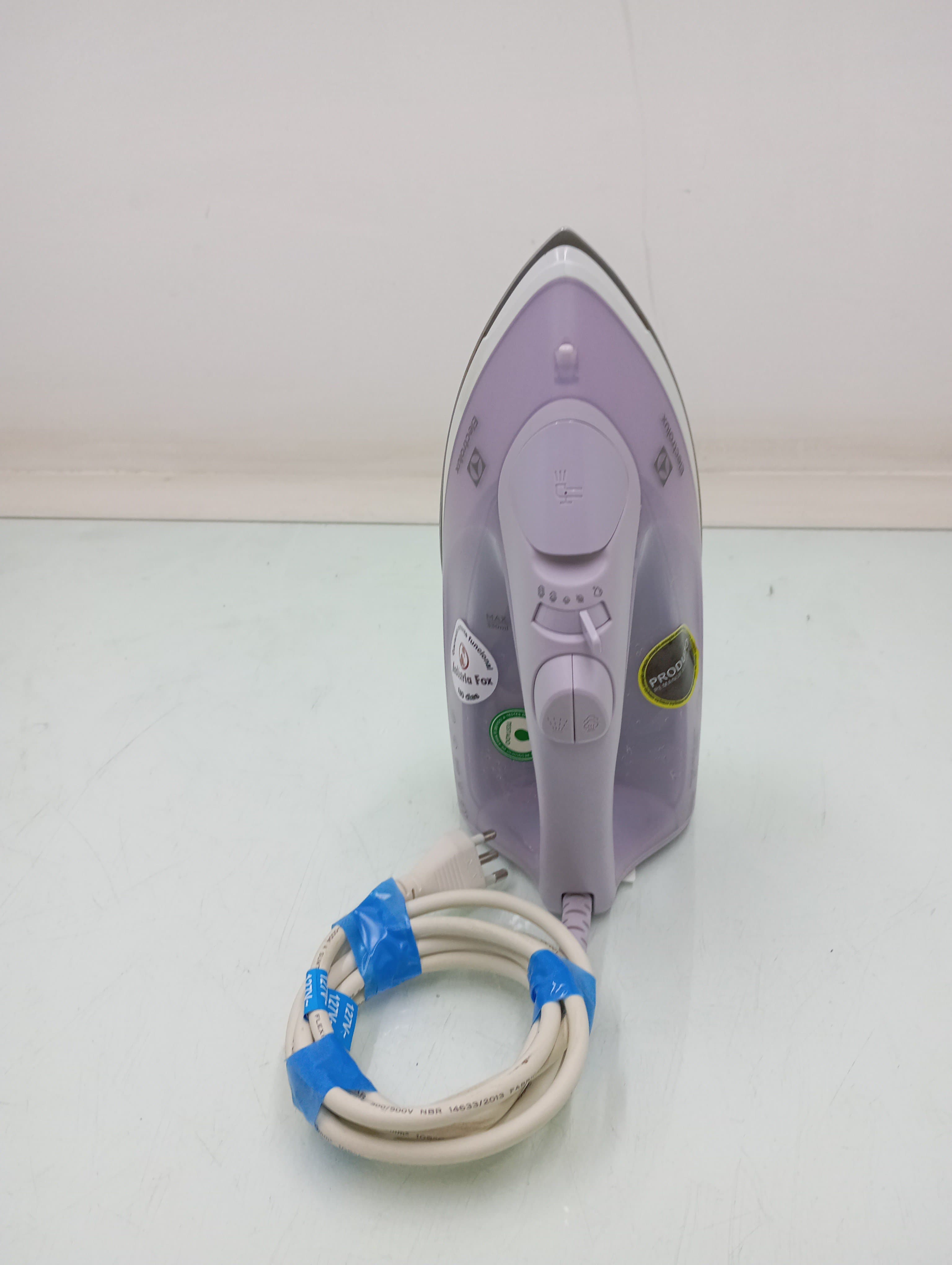 Miniatura 1 de Ferro De Passar Roupa Electrolux Esi50 A Vapor E A Seco Experience Com Powervapour - Lavanda