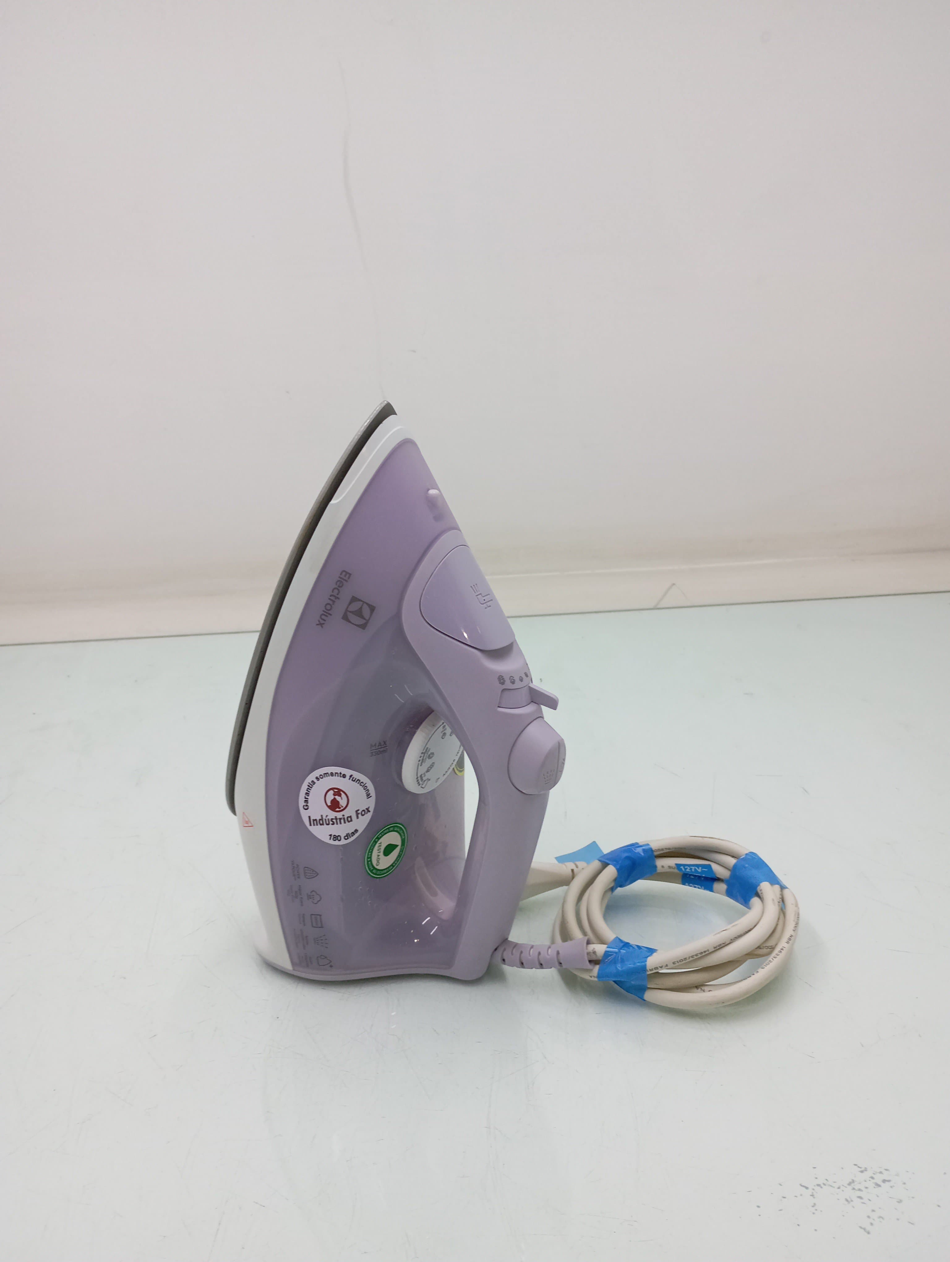 Miniatura 2 de Ferro De Passar Roupa Electrolux Esi50 A Vapor E A Seco Experience Com Powervapour - Lavanda