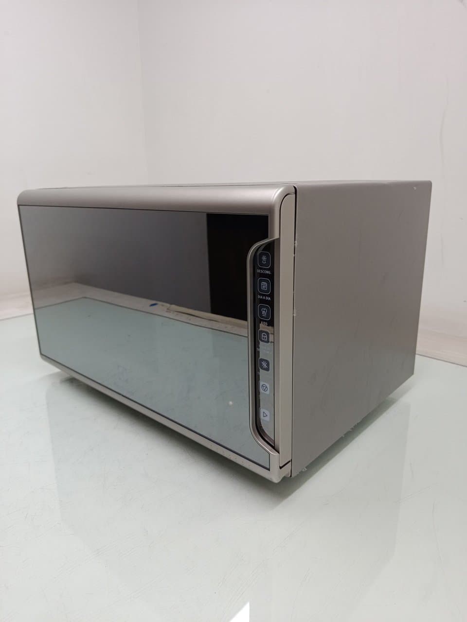 Miniatura 2 de Micro-ondas Electrolux Mi41s 31l Espelhado Com Painel Integrado - Prata