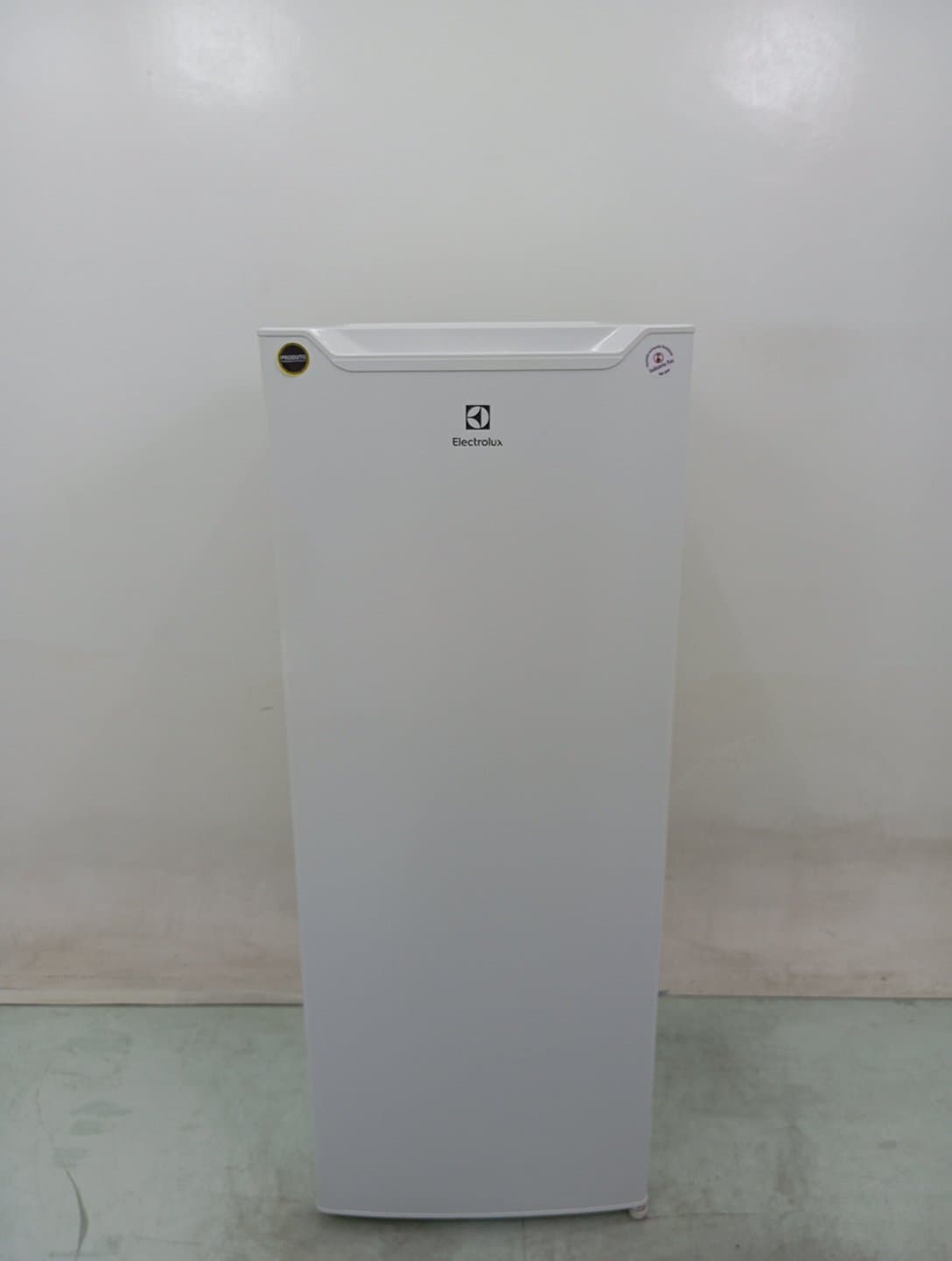 Miniatura 1 de Geladeira Electrolux Re21 - Branco