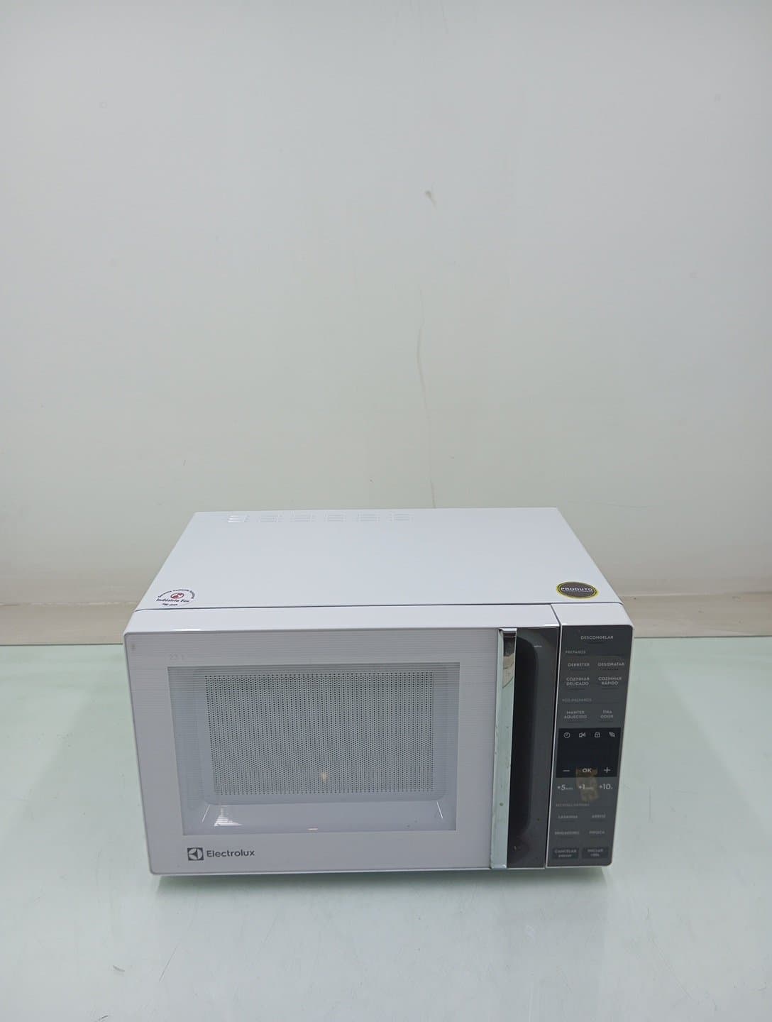 Miniatura 1 de Micro-ondas Electrolux Me23b 23l - Branco